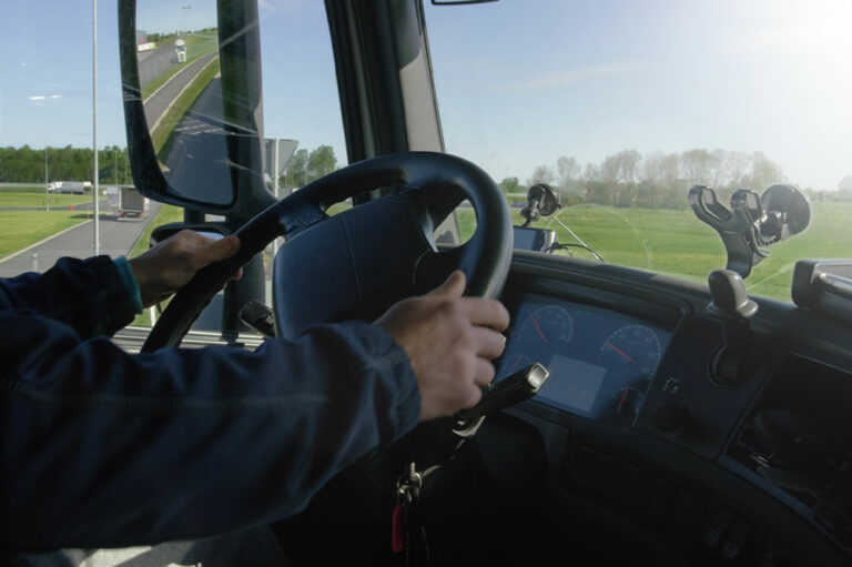 4 mistakes rookie truck drivers should avoid