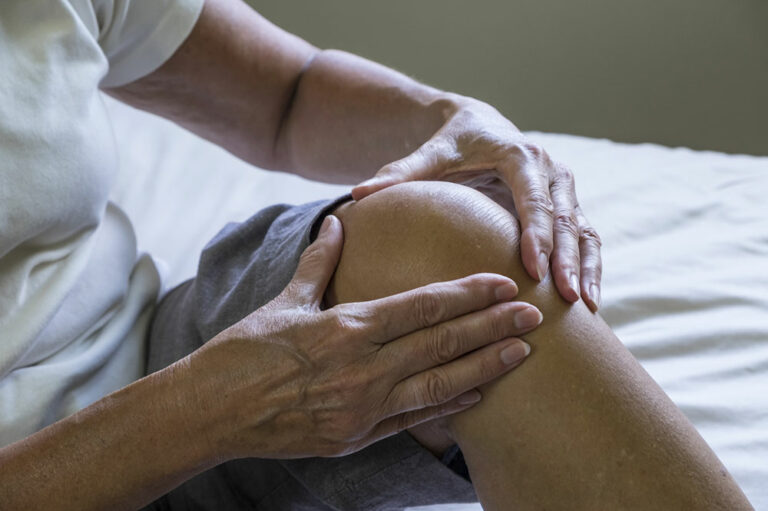 Decoding knee pain &#8211; When to seek orthopedic care